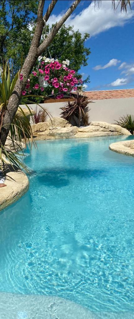 Villa De Vacances Le Teil Extérieur photo